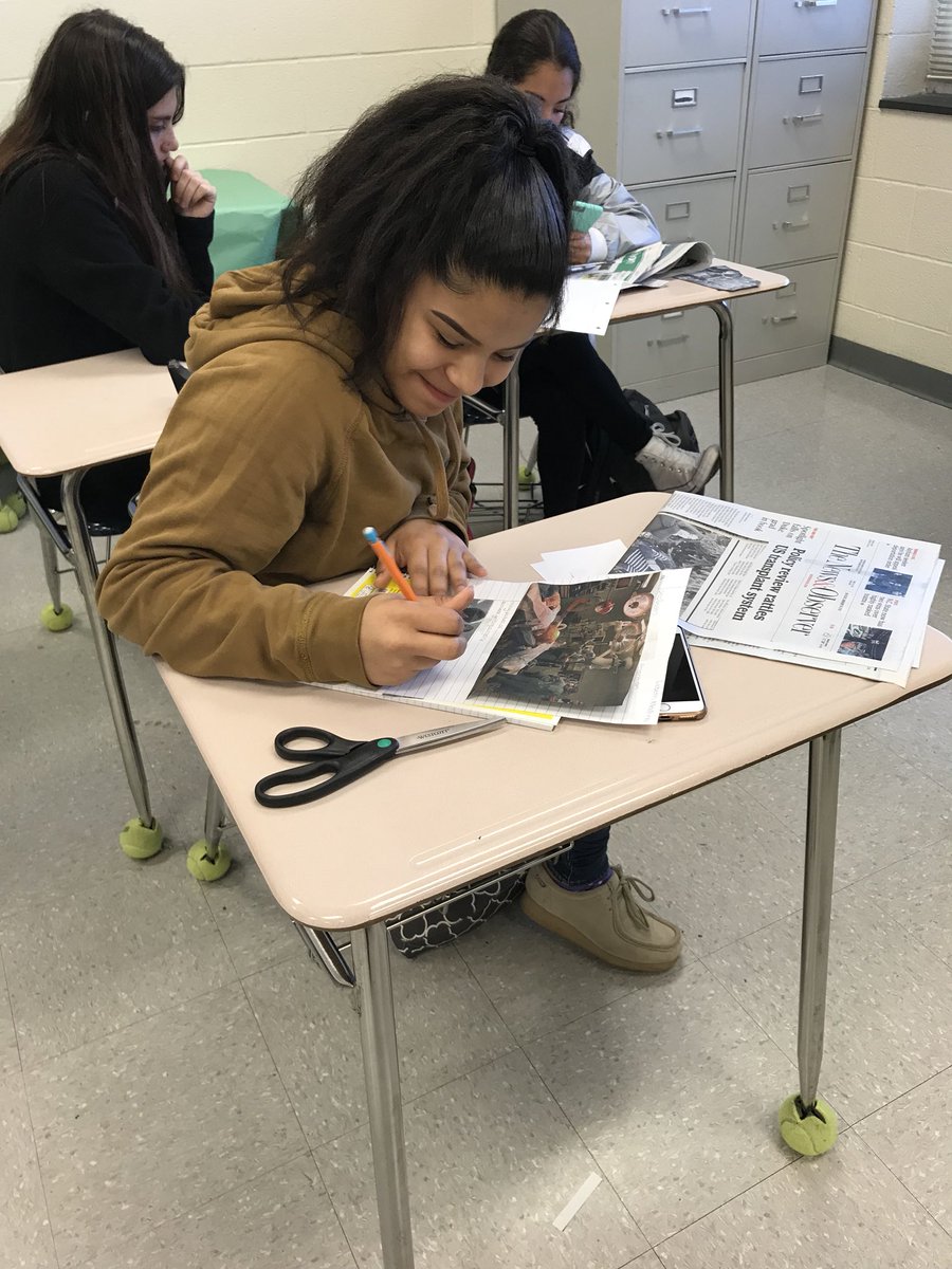 MissCooke608's tweet photo. Intro. To Journalism students go retro to find photos that exemplify the goals of good news photos. Stay tuned for the Photography Project! https://t.co/HnN0jCzF9m