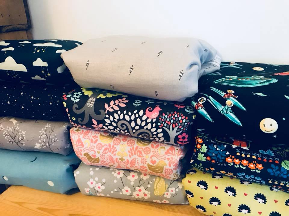 Integrababy's tweet photo. Have you grabbed a new print yet? We would #LOVE  to see your photos! https://t.co/RCS1D86Y0Q #springpreorder #springiscoming #integrababy #integrainfinity #carryingmatters #babywearing https://t.co/rXNPVDQzSm