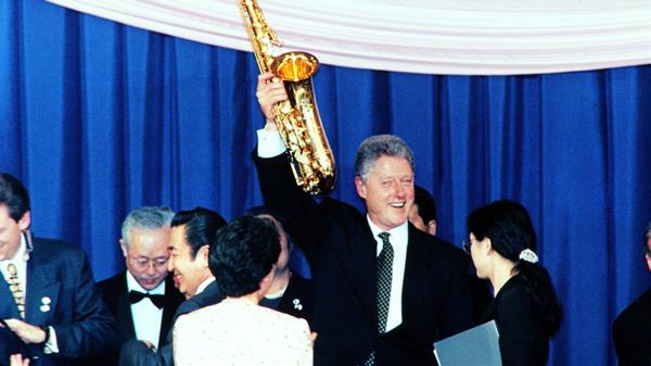 TheCNickRoute's tweet photo. #taxday? #saxday https://t.co/baIjcwsPbE
