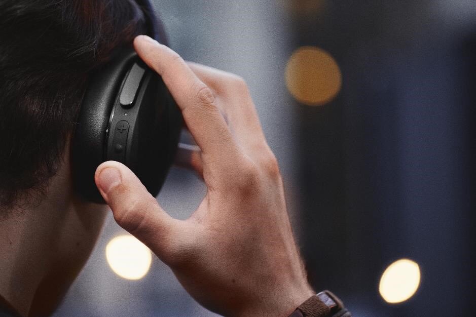 RED Marketing tweet media