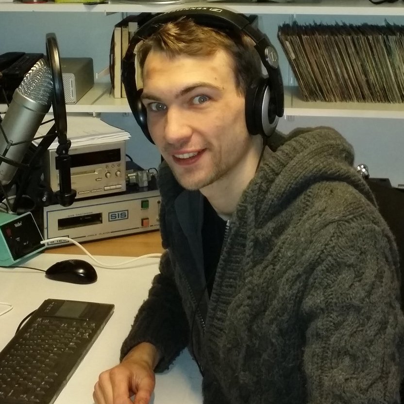 Vandaag is het dinsdag en is Marcel er weer met zijn programma "The Young Ones". Marcel gaat met uw terug in de tijd en ook de muziek van nu komt zeker voorij!

19:00 - 22:00: Marcel *The Young Ones*

Wij wensen u heel veel plezier op de dinsdag bij MonteCarloRadio.nl!