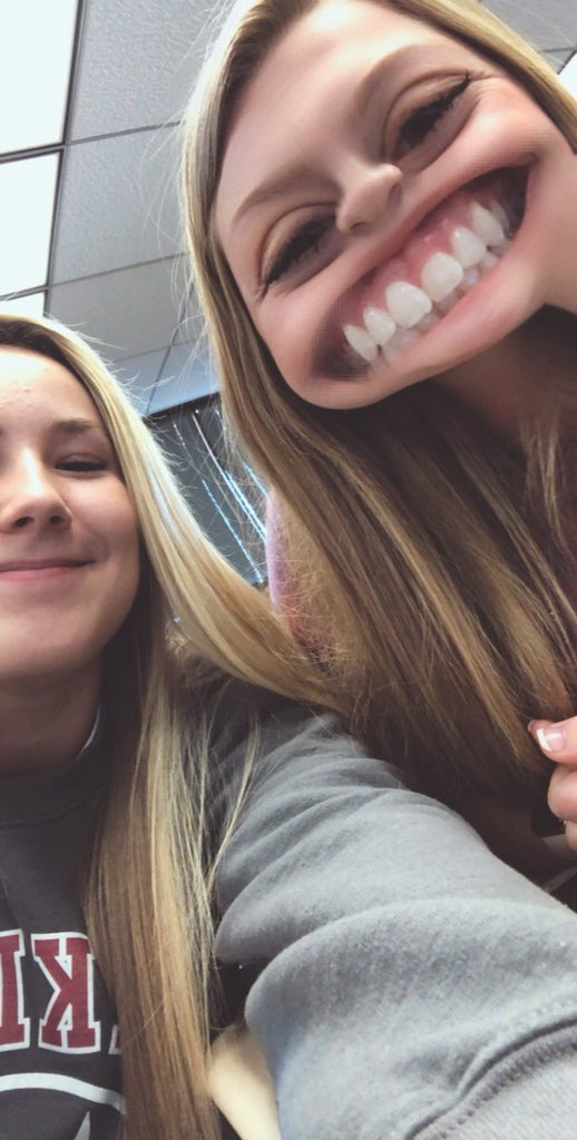 hannahclark___'s tweet photo. Happy Birthday!! I hope you have a great day! love you💛 @madisongracee03 https://t.co/pLhFYoIPL6