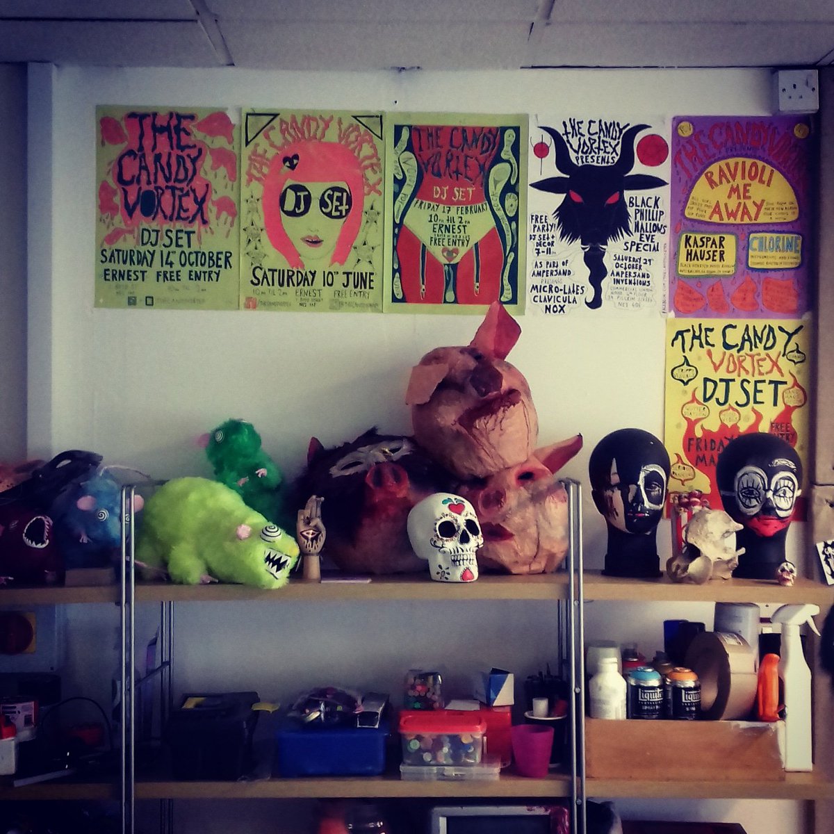 Settling in to our new #studio #space real nice 🐭🐷💀 #props