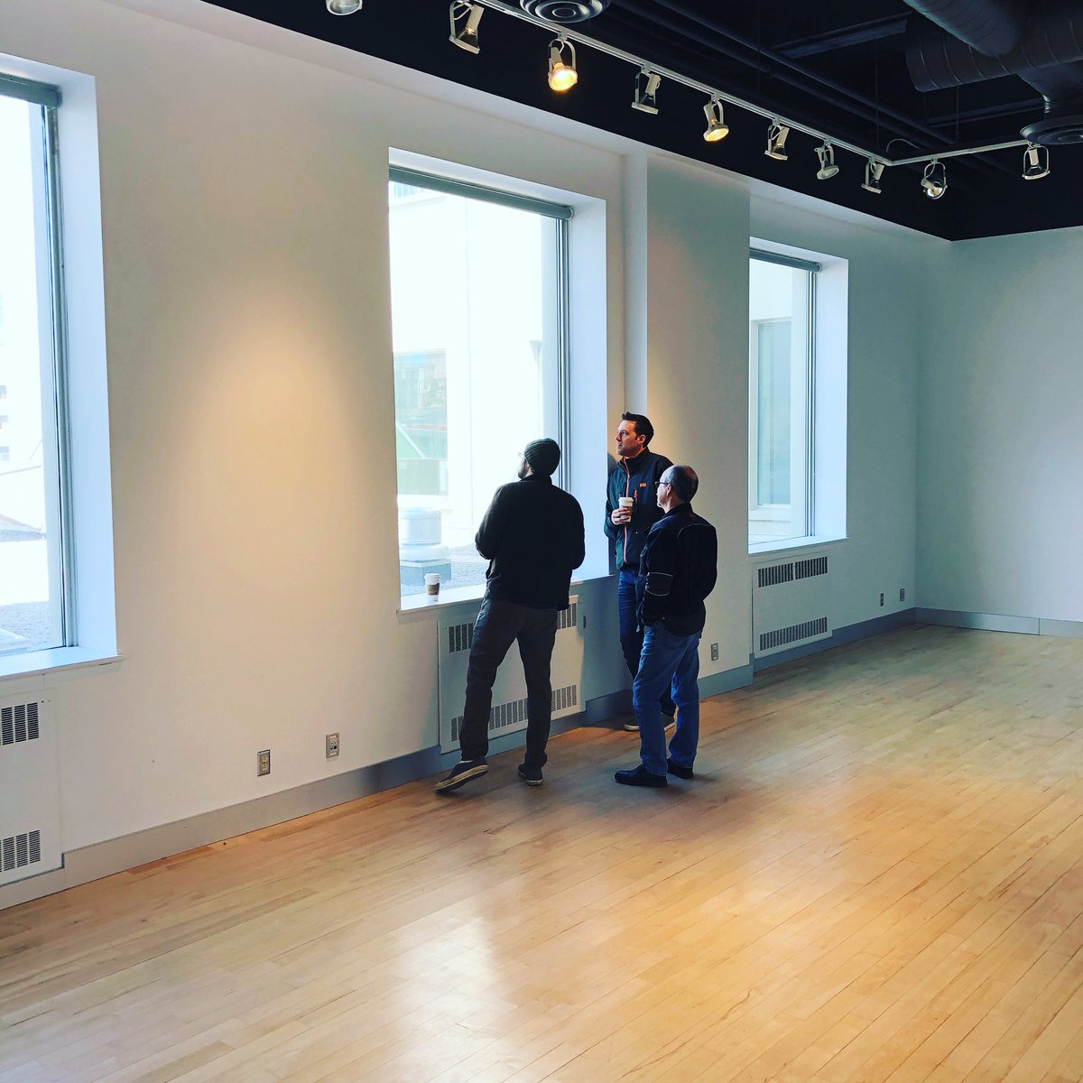 trajectorE tweet media