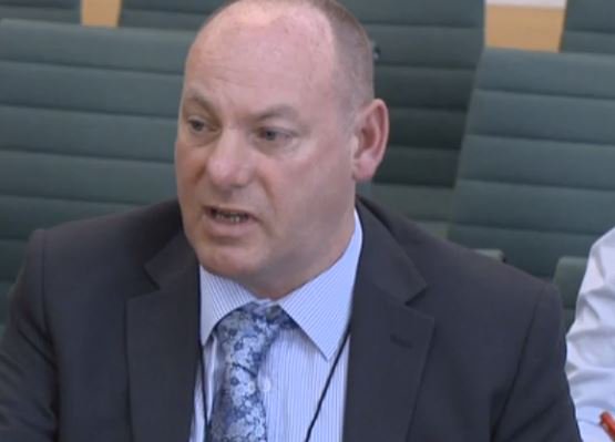 CommonsWelshAff's tweet photo. .@susanelanjones asks if smaller prisons perform any better than larger prisons? We hear from the POA that larger prisons are much more difficult for staff to work in. @PGA_Prisons tell us that levels of austerity determine prison performance rather than the size.
#WelshPrisons https://t.co/hHzMyGJIy2