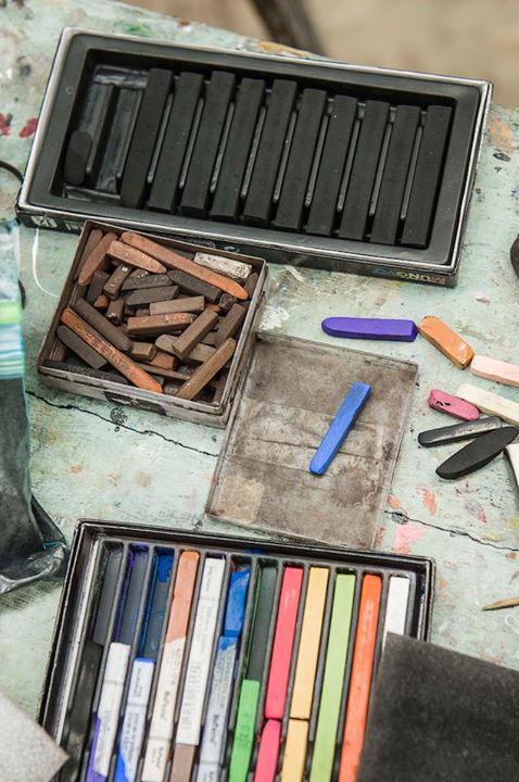 TSA_Art's tweet photo. Spring has yet to come weather wise, but doesn't mean you can't leap into a spring drawing class with us to grow your skills! https://t.co/FhRSro1MlK #TorontoSchoolOfArt #MakeYourMark #ArtistsTeachingArtists #Drawing #LifeDrawing #TorontoArt #TorontoArtClass https://t.co/uOupfKSt7m