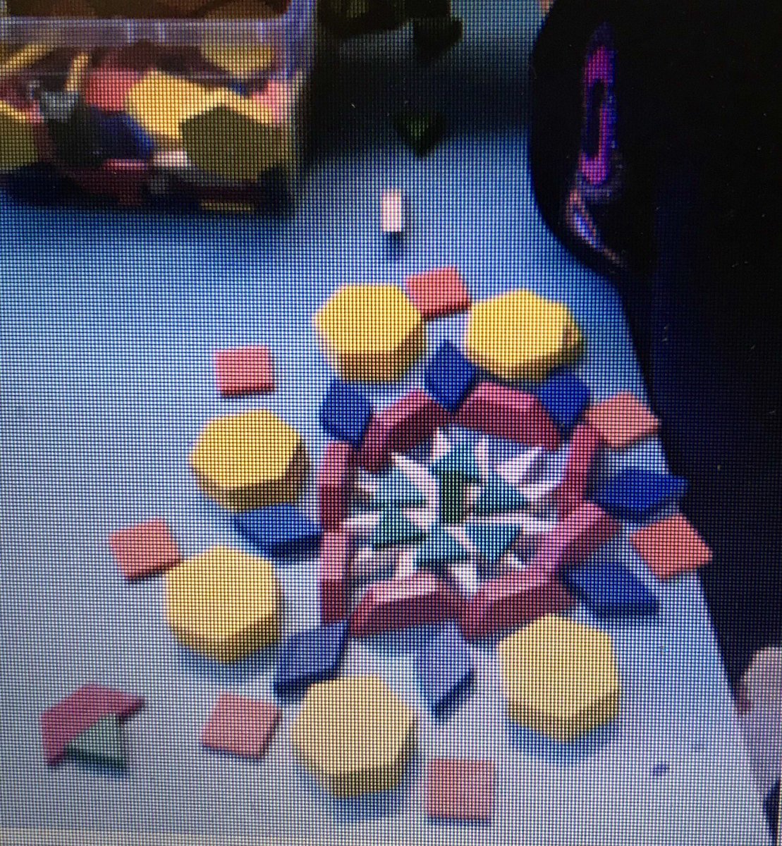 MeineStephanie's tweet photo. Thinking about a child’s full linguistic repertoire- first language, non- verbal, communicating through the arts, second language ... They have many languages! Are WE listening? #PLK3 #ELLontario @DianneRiehl @mcneillanne @naomi_lawrence1 https://t.co/8TqvEElhZz