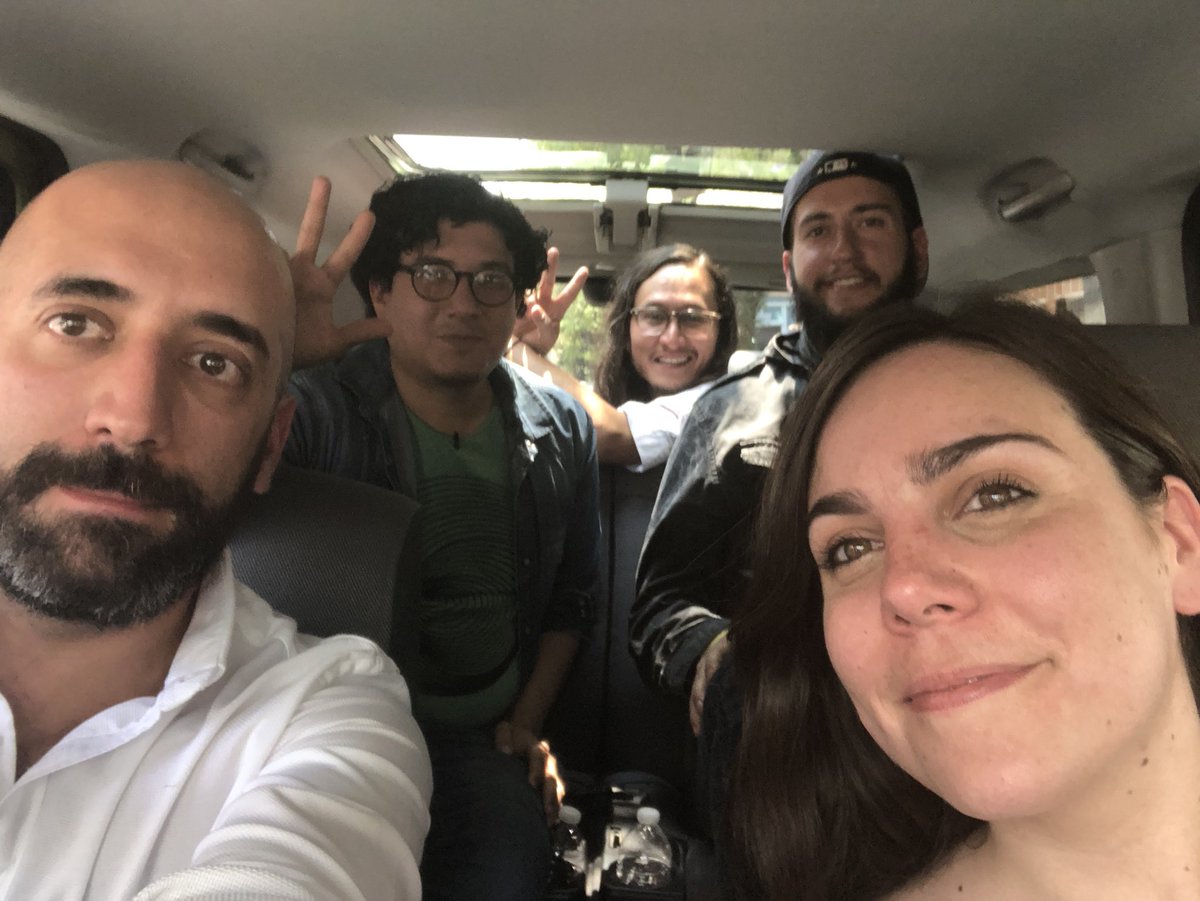 EspinosaSilis's tweet photo. Participe en un divertidismo programa que se llama #traficodeideas hablamos sobre #elecciones2018 aquí lo pueden ver https://t.co/V6wjWLkJ9g https://t.co/lPFJsjDDOm