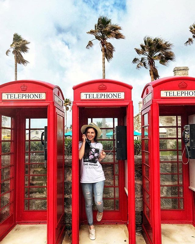WeAreBermuda's tweet photo. ❥ ❥ ❥ when in @bermuda ☎️
📷:@katerinepitsul #gotobermuda #discoverbermuda #explorebermuda #bermudatriangle #telephonebooth #passportlife #travelguide #bermudaful - #WeAreBermuda https://t.co/Uk8pcG5bdp https://t.co/glyTogL04w