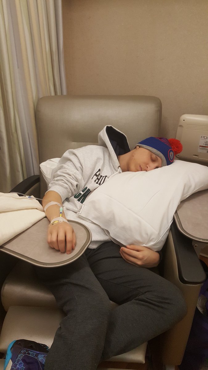 TeamDomsFight's tweet photo. Prayers for Dom!🙇‍♀️💜🙇‍♀️This round is kicking his ass! Come support Dom Friday at Fox Chase @11:30-12:00 when he breaks that bell! Paybacks are a bitch!!👊💪👊💪
#TeamDomsFight https://t.co/mZISLHfzPO