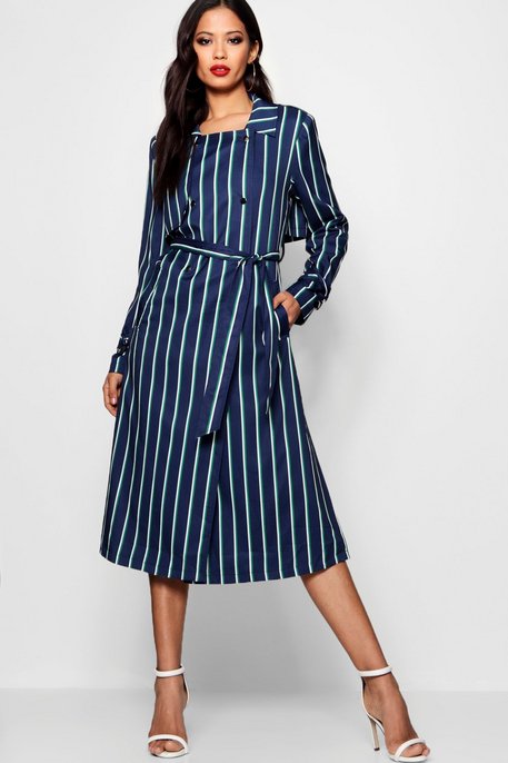 Have you seen #thezendayaedit on <a href="/boohoo/">boohoo</a> ? tidd.ly/aaf34ef9 Love this trench!! Need it in my life :)