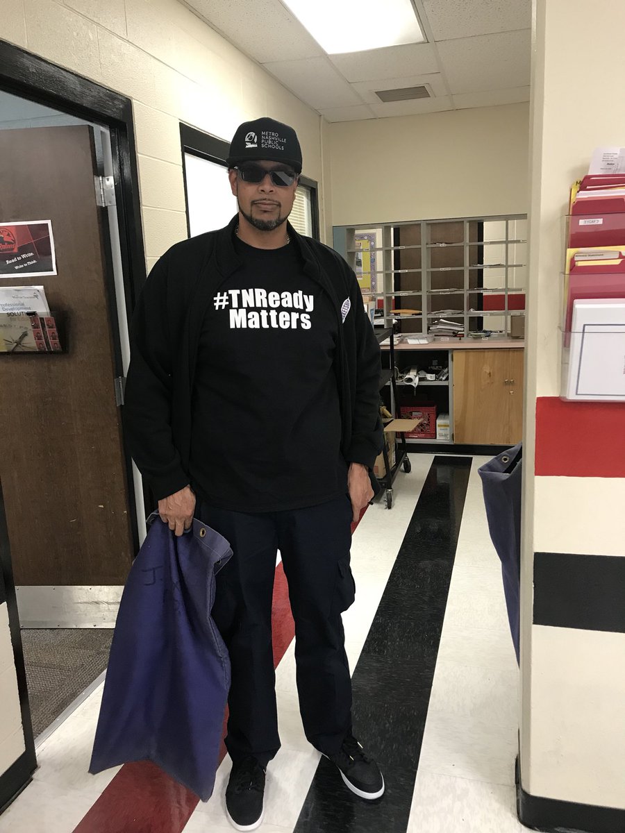 When the entire district is TNReady!!! Mr. Campbell the mailman. @MetroSchools @JereBaxterMP