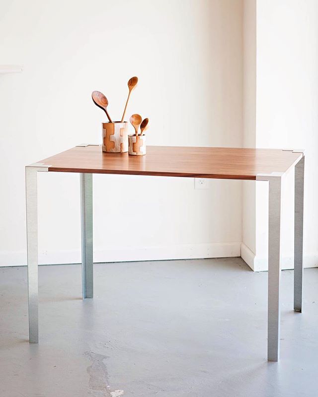 soapboxhome's tweet photo. Ditch the hassle, live simply. Choose Soapbox.

#soapboxhome #furnituremadeeasy https://t.co/eMvMZJtN63 https://t.co/01qLgc5jSI
