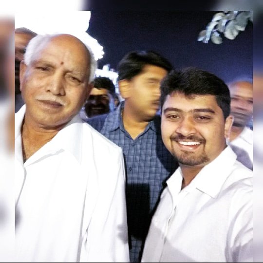 MANUNATH2017's tweet photo. #_ಸಮಸ್ತ_ನಾಡಿನ_ಜನತೆಗೆ_ವಿಶ್ವಗುರು_ಬಸವಣ್ಣನವರ_ಜಯಂತಿಯ_ಶುಭಾಶಯಗಳು 

#_wishing_the_entire_world_a_happie_and_a_great_basava_jayanthi https://t.co/TjIPdkU89p