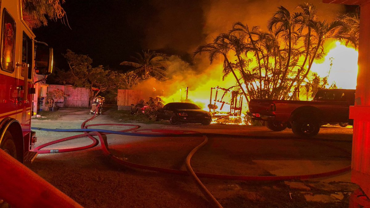 3 residents safely escape Stock Island mobile home fire bit.ly/2voYccZ?utm_so… https://t.co/VgV57atASM