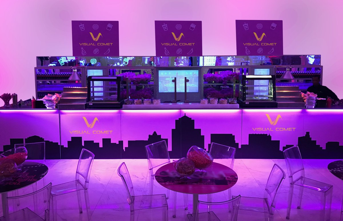 VisualComet's tweet photo. Let's go out to eat! Fine dine in a Paris Cafe or have a slice at your favorite Italian Ristorante. Deliver the wow factor at your next event. #eventplanner #eventproduction #nyc #partyplanner #partydecorations #foodstations #ledlights https://t.co/HCgvYPZyok