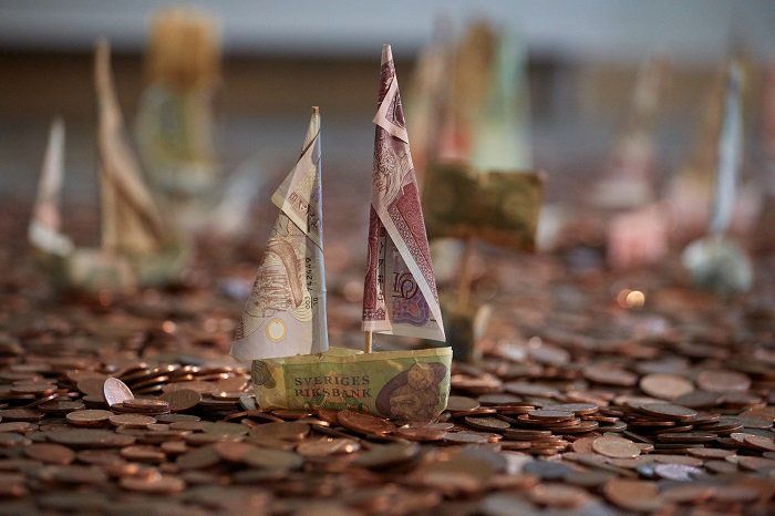 YorkArtGallery's tweet photo. A host of internationally significant artists will be on display in 'The Sea is the Limit', a powerful exhibition exploring themes of #migration, #refugees and #borders from 4 May 2018. https://t.co/cqrB6ZAJZr https://t.co/PctnZJrRU2