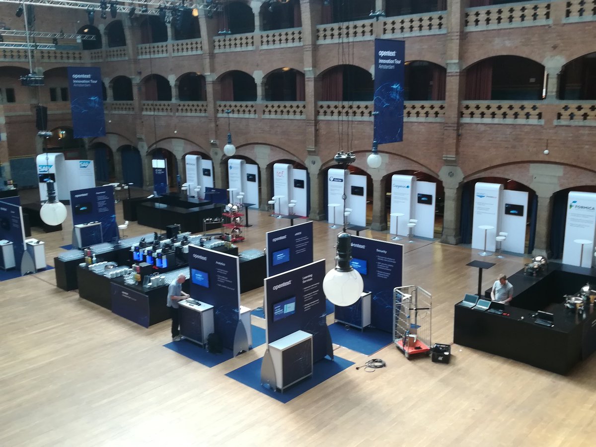 Chr_Lesden's tweet photo. Impressions from the Expert Hall of the Innovation Tour Amsterdam. Come tomorrow and discuss with partners and OpenText experts here about #Security, #Digitalisation, #Cloud, #AI, #EI, etc. #OTInnovate https://t.co/IatVjXx1wi