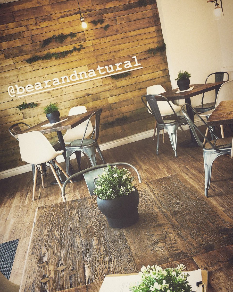 We are a Newcastle based health café on Heaton Road. We serve fresh, exciting healthy food and drinks. 🐻🌳