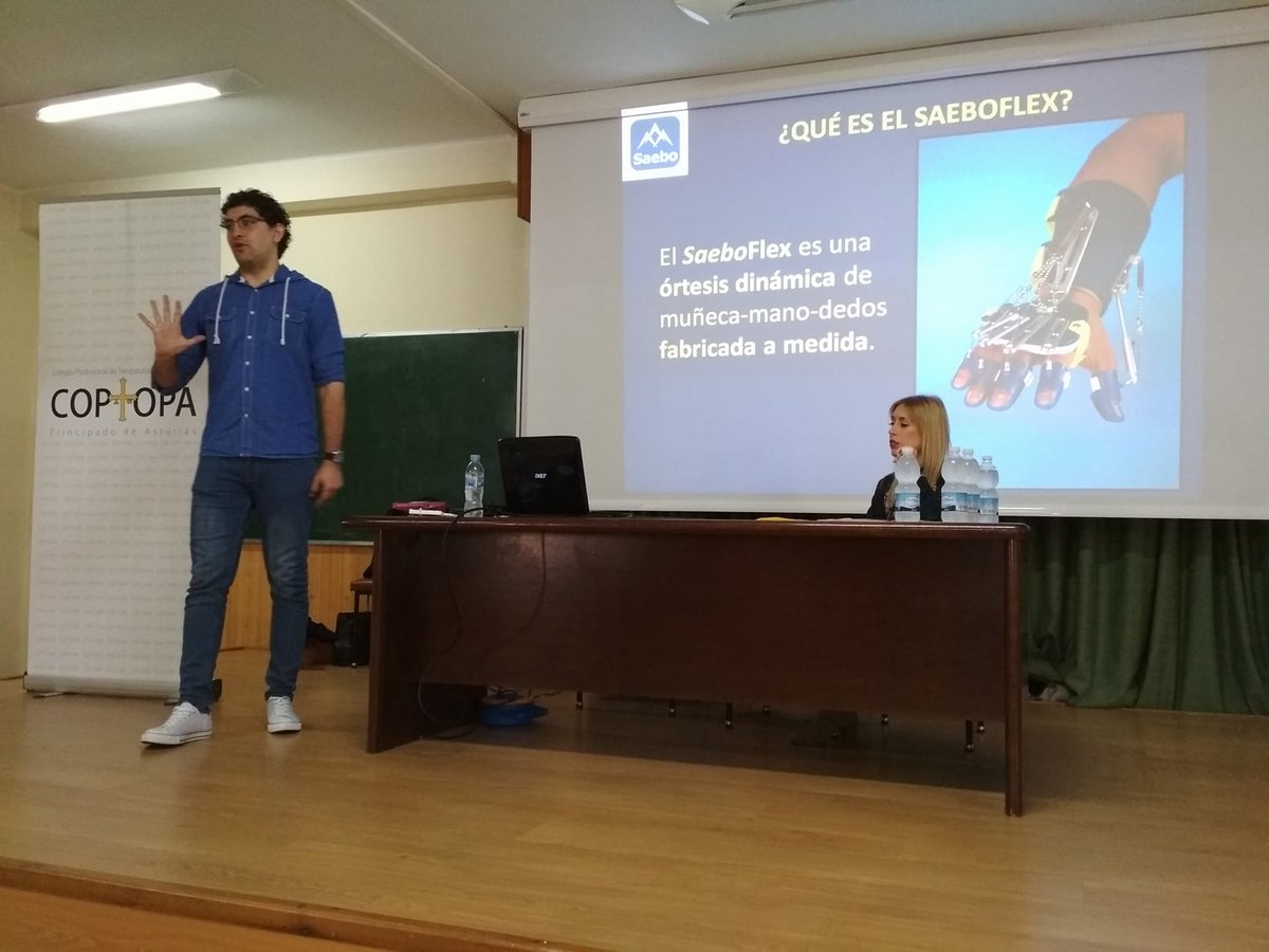 Vitalastur2012's tweet photo. El pasado sábado en el taller sobre dispositivos Saebo y su aplicación en neurorrehabilitación #SaeboGlove #SaeboFlex #SaeboMAS #SaeboMyotracInfiniti #SaeboRejoyce #terapiaocupacional #ictus #neurorrehabilitacion @COPTOPA @OnlinePadreOsso https://t.co/v51sYOftcU