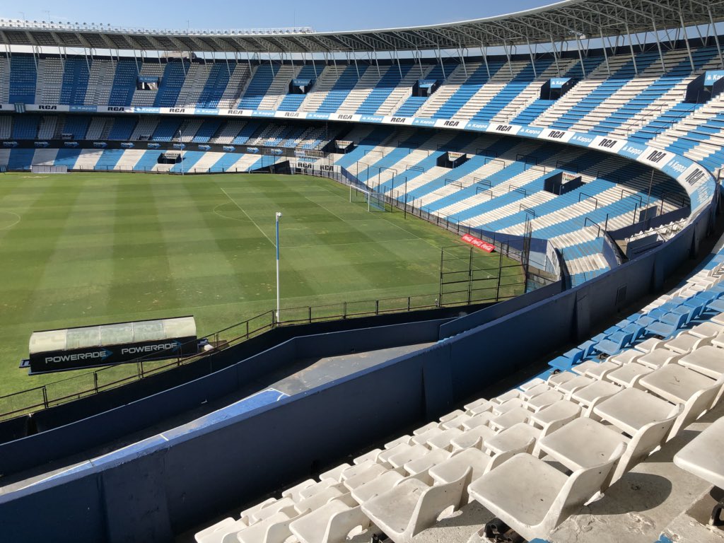 #RacingVasco 🏆🎓 

¿Ya reservaste tu lugar para el jueves? El Cilindro te espera 🏟

#CONMEBOLLibertadores