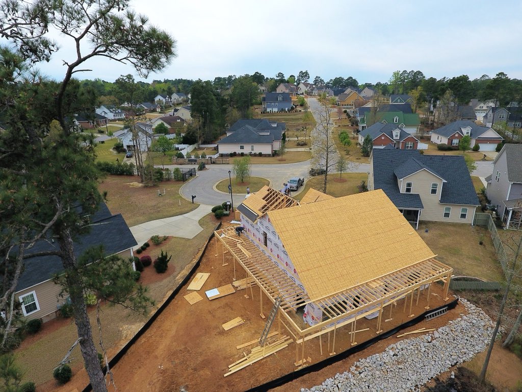 910drones's tweet photo. @GRHomesNC is building in #fayettevillenc
Like and follow to see this #custombuild become a home 🏠
#dronephotography #droneoftheday #dronelife #aerialphotography #aerialview #dronstagram #customhomes #onalake #lakelife #golflife #framerslife #homebuilder #remax #DRONEGENUITY https://t.co/7j2wIGgl9T