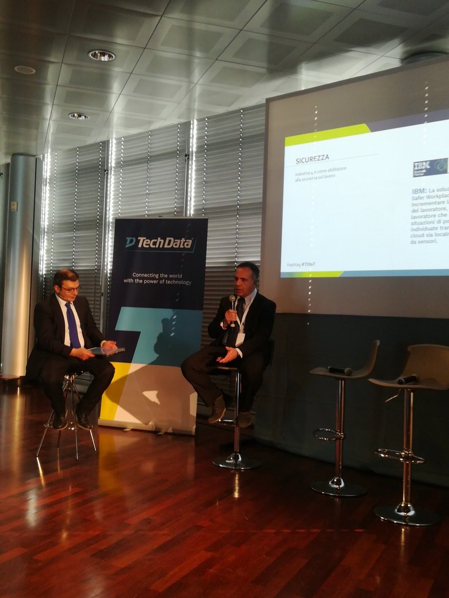 VinceBocchi's tweet photo. #TDIoT @TechDataASItaly @IBMItalia IBM Iot for safer workplace, la sicurezza sul lavoro #Industria40 grazie a @IBMWatson e @IBMcloud all'evento Tech Data Iot Plug&play https://t.co/3001iV8CAX