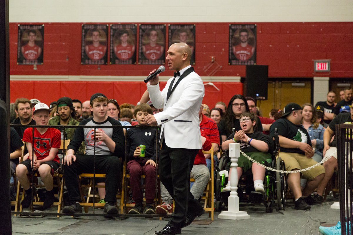 DaveKich's tweet photo. My 3rd time announcing @IWCwrestling Night of the Superstars last Saturday in Meadville, Pa. Always an awesome show to be a part of!! Thanks to Andy Bloxham for these great pics!
#NOTS7 #ProWrestling #RingAnnouncer #WWE #RAW #SDLive #UFC #MMA
#WrestleMania https://t.co/5CoZuwQdP4