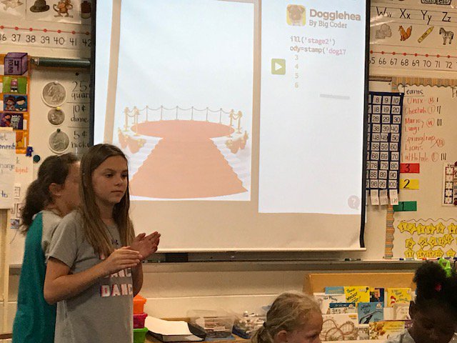 PHSmariners's tweet photo. Friendship code girls sharing coding knowledge with first grade students.@GirlsWhoCode @GirlsinTech https://t.co/4cQvEviWdi