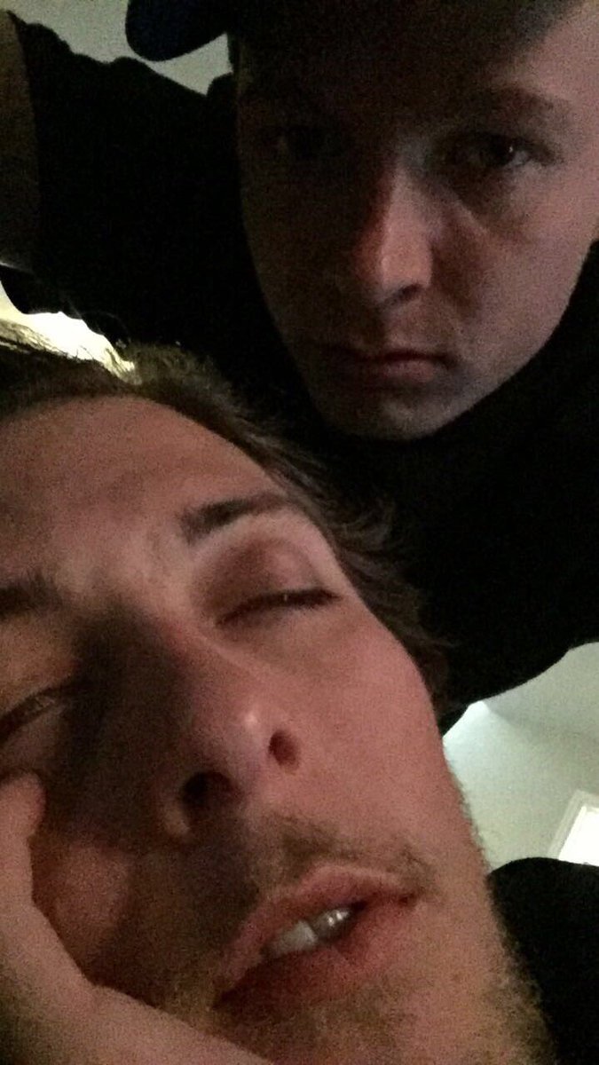 Uncle_8Beers's tweet photo. Happy birthday to my main love JUULian @joebuchan88 I look forward to turning you up like I did in all these pictures my love π #SloppyJoe #JUUL #JUULian #CoachJUULian #JUULgod #Beetle #CheckHisPants #ItsJustWater https://t.co/ig6THHwL3Y