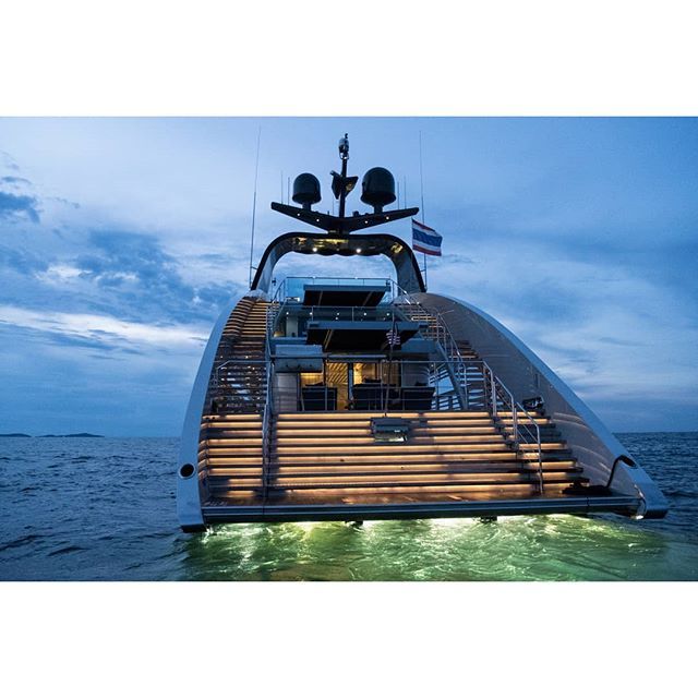 Adventure or Luxury tweet media