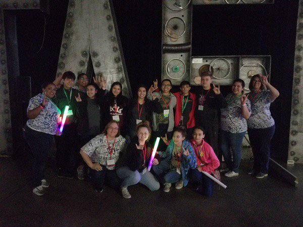 DPISD_North's tweet photo. Proud of our Stuco students and sponsors who attended the Texas Association of Student Council Convention in Arlington, TX! #tasc2018 https://t.co/QE0nsQl7FG