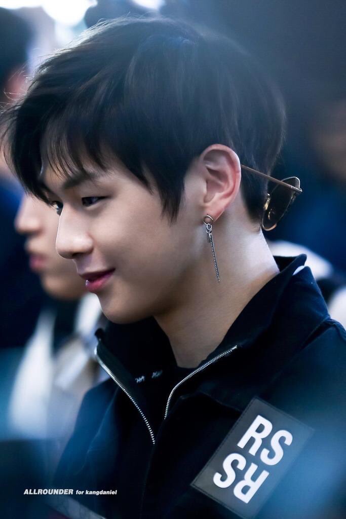 ` 마 크 잭 슨 . tweet media