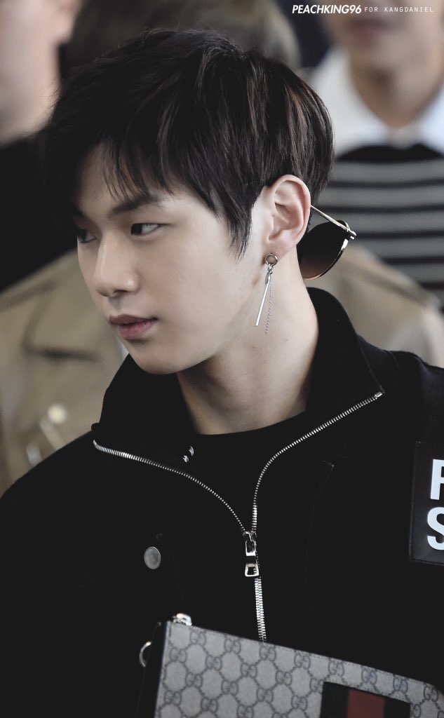 ` 마 크 잭 슨 . tweet media