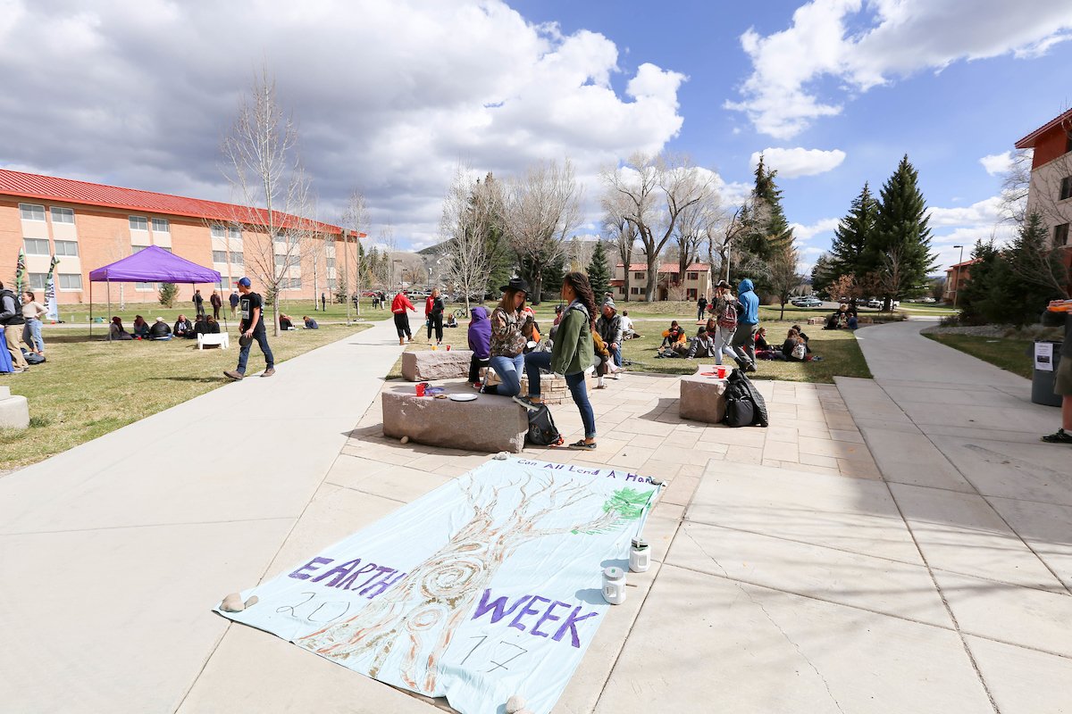 WesternColoU's tweet photo. We're celebrating #EarthWeek 🌎 here on campus! Check out https://t.co/0UXaSYkiEt for details on happenings and celebrations including garden workdays, sustainable art gallery, diy paper making workshop, Earth Day BBQ and more! #WesternLife https://t.co/oUWPuLOB4e