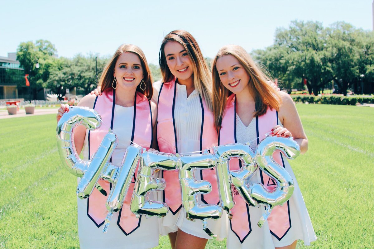 Graduation’s a month away but we’re already missing our seniors😭💗