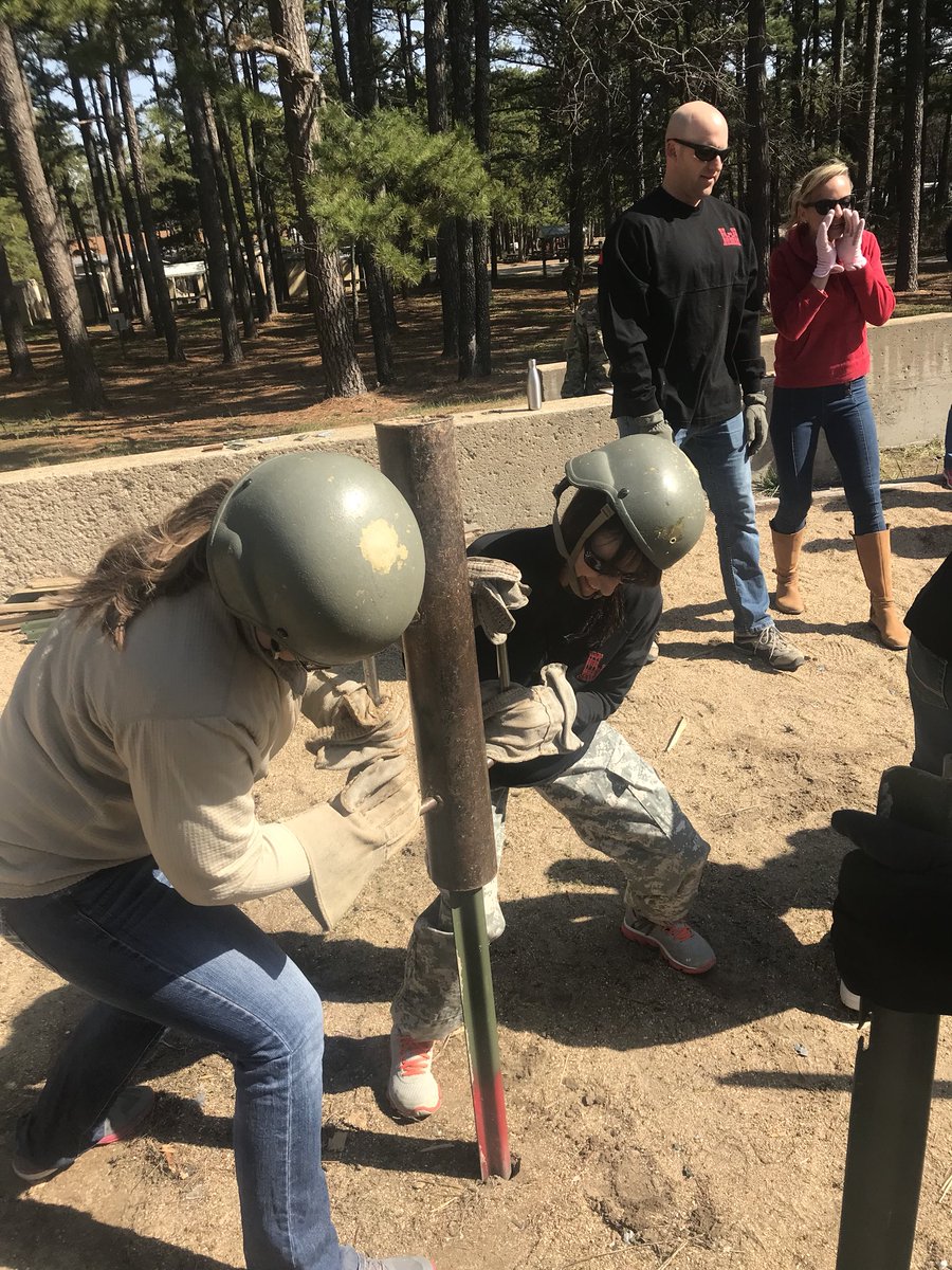 twalk008's tweet photo. Annual Engineer Spouses day,Spouses learning what Engineers  do #EngineerSpousesday https://t.co/FHfApM8hyv