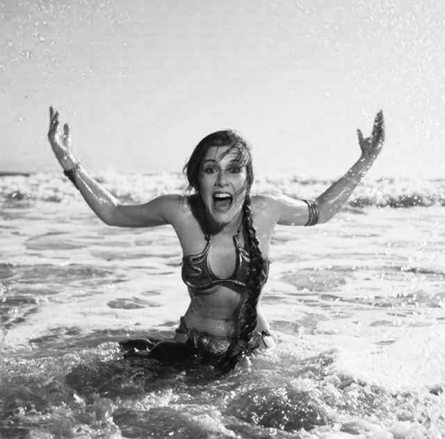starwrsarchive's tweet photo. carrie fisher's iconic photoshoot for rolling stone (1983) https://t.co/pMWQ5nYlV9