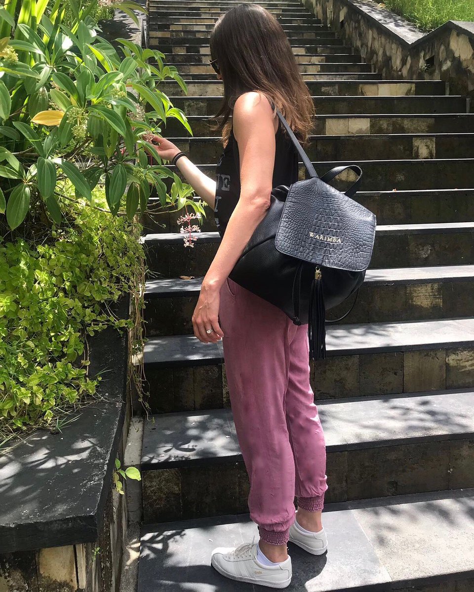 warimbapeople's tweet photo. “Just living is not enough. One must have Sunshine, Freedom, and a little Flower.” • Happy Tuesday to all the souls out there looking to live a full life despite all the obstacles that get in the way. Enjoy the GAME!
➖☀️➖
#WarimbaJourney #bali #ubud #mindfulness #lovenature https://t.co/3TgqvcMdjW