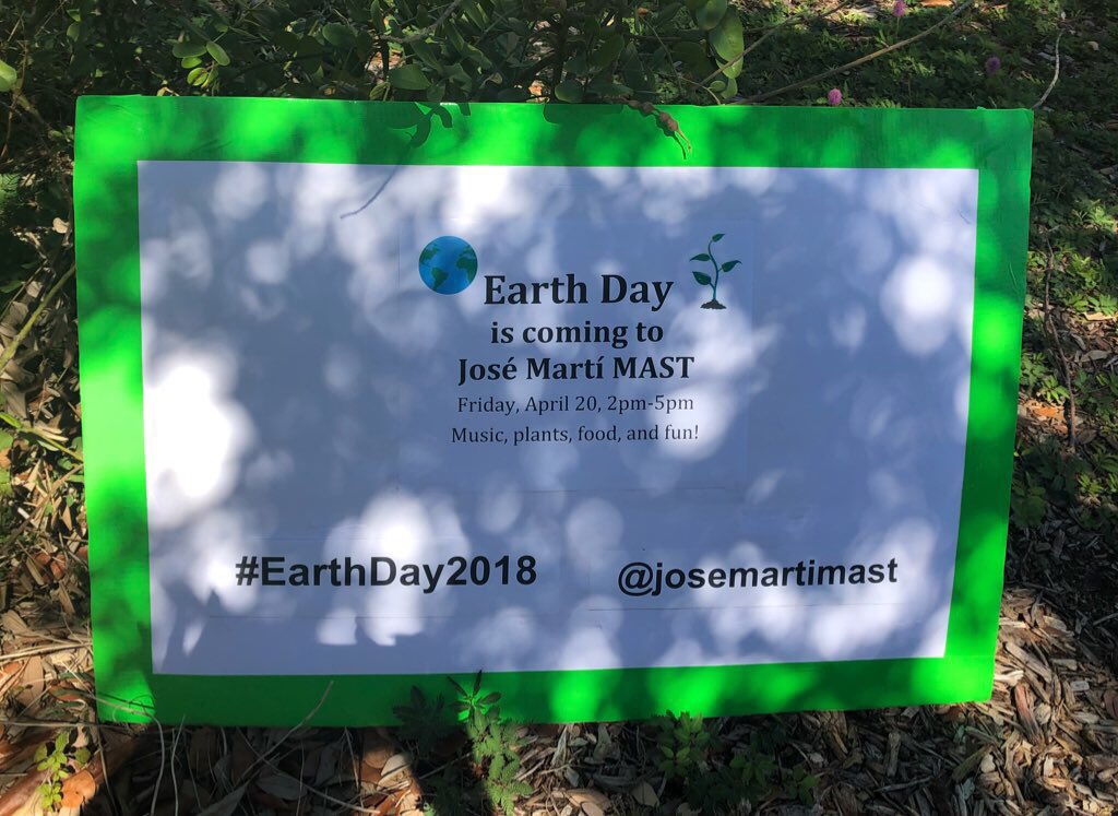 sofiac720's tweet photo. @josemartimast @andrewkearns64 #MDCPSEarthDay #EarthDay2018 https://t.co/0kHanIhEUY
