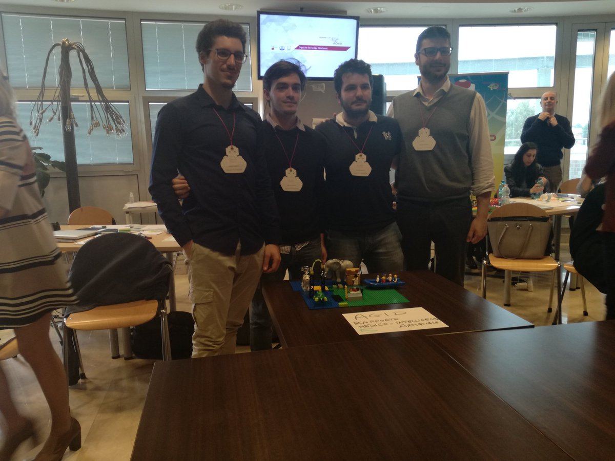 fmdigitale's tweet photo. Tanti team di lavoro, tanti spunti e idee innovative in questi due giorni di #DigilifeWorkout, continueremo a lavorare per rafforzare l'ecosistema Laziale delle #scienzedellavita @LazioInnova @CampusBioMedico @msdsalute @NewsUnindustria @AgidGov https://t.co/81QZRtBg5G