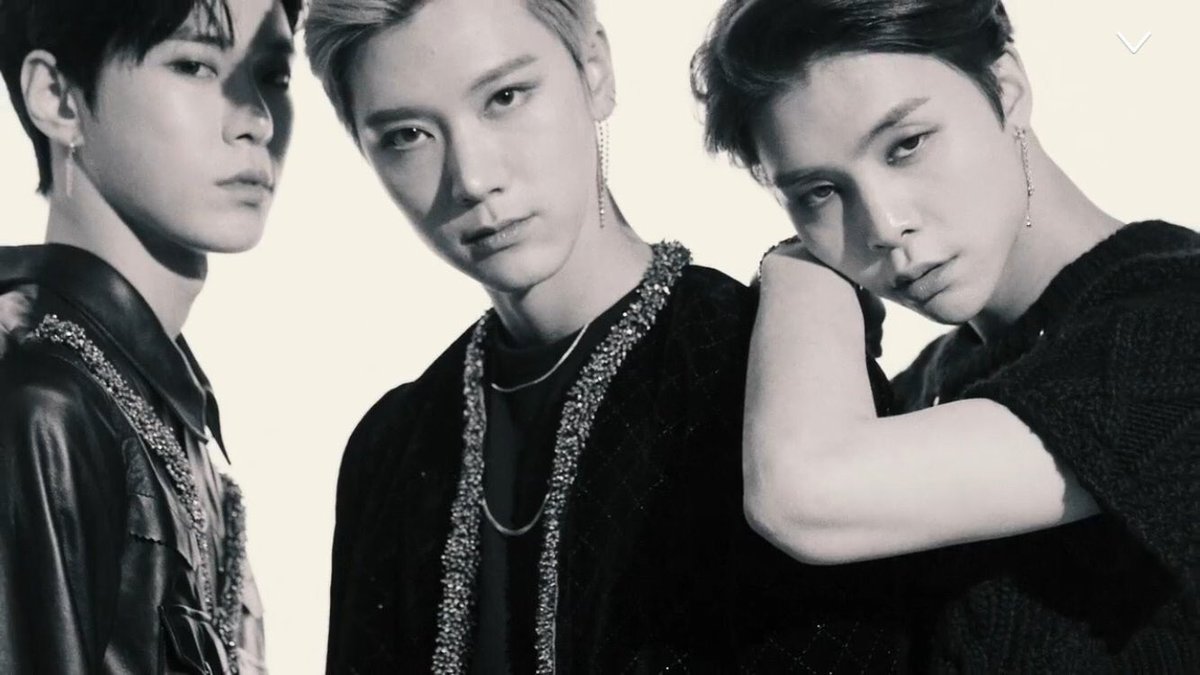 exholdxten's tweet photo. ใจเย็นน้า ได้ทุกคนๆ https://t.co/RcNpW1rC0d