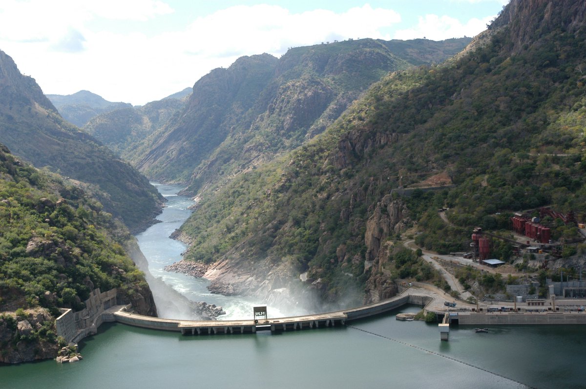 REN_PT's tweet photo. A Hídrica abasteceu 42% do consumo de janeiro a março 🇵🇹
Hydropower supplied 42% of consumption from January to March https://t.co/0efGuttYUD