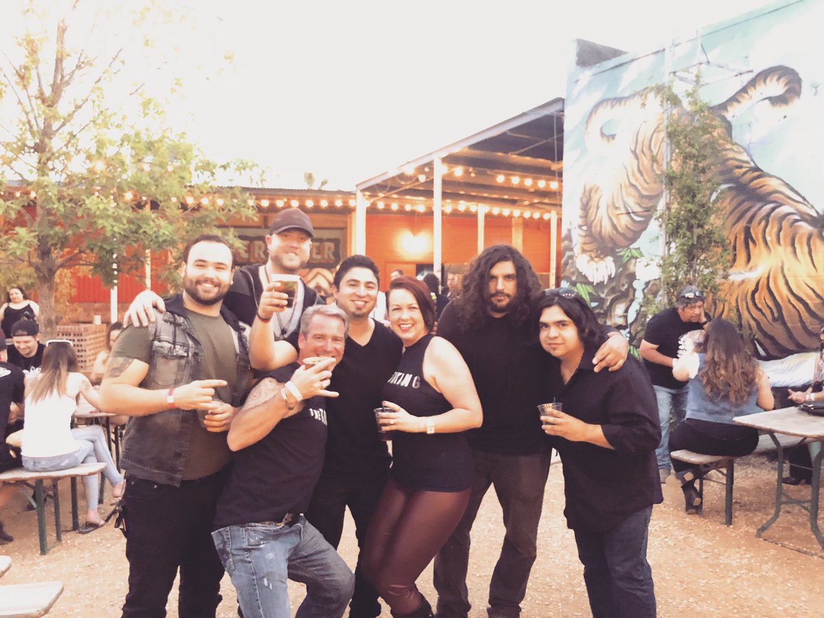 thetakingband's tweet image. Great time @papertigersa sharing the stage w/@sonsoftexas &amp;amp; @adelitasway. Until the next show... Cheers!