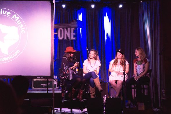 Thanks Track Rambler for coming out last Thursday night and really “getting” what we are doing...
trackrambler.com/2018/04/16/pho…