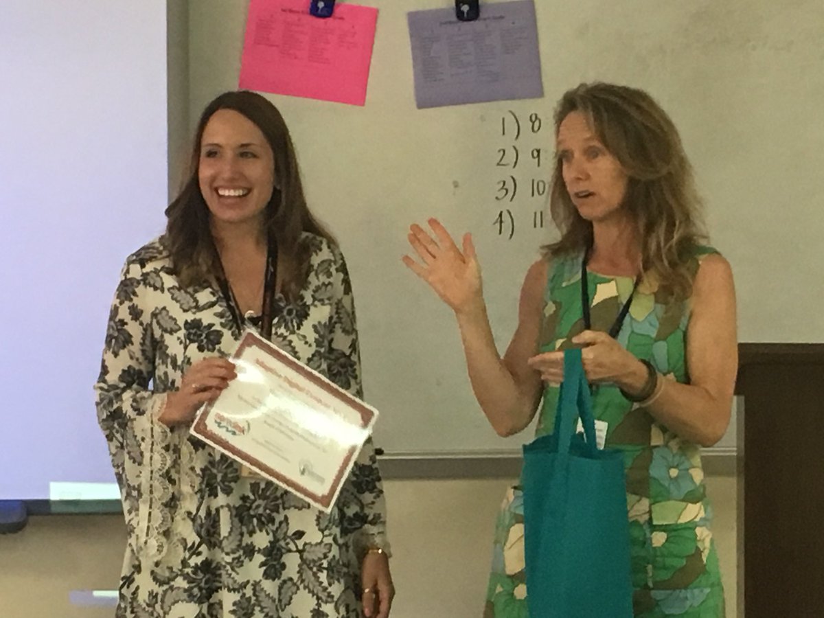 GretchenLooney's tweet photo. Congratulations, Hannah Brandel! Hannah and her students were awarded a NoRedInk prize package for student achievement! #TransformWHS #flexiblecontent @APCokerCCSD @emwoody8 @teacherawyman @CCSDPL @EdElements @CCSDInnovation @CCSDConnects @kelly_freiheit https://t.co/IJs5A4wUcr