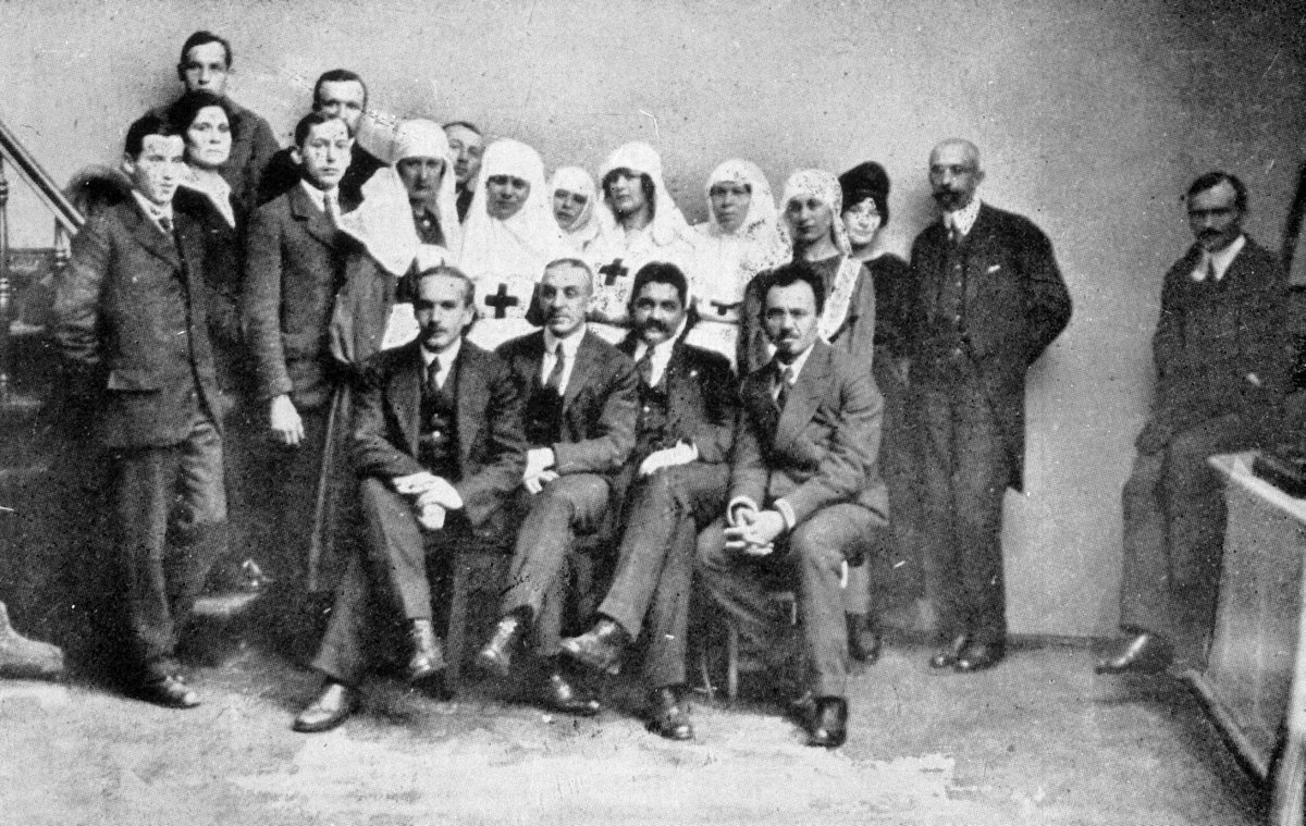 IFRC_Europe's tweet photo. Check out the first ever 📸of the @RedCrossUkraine as it marks 100 years of humanitarian action this week - from the battlefields of WWI to the ongoing unrest in the country's east today https://t.co/AGMlAU4C3n