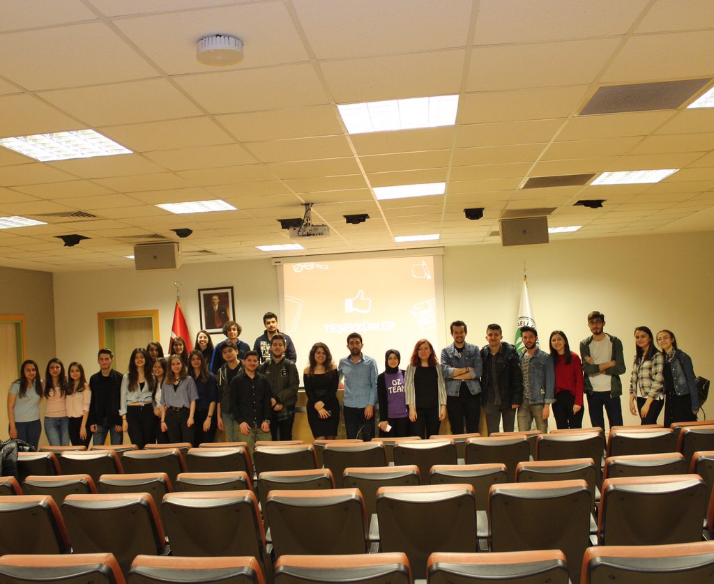 projedukkani's tweet image. Kocaeli Üniversitesi Endüstri Mühendisliği Kulübü öğrencileriyle gerçekleştirdiğimiz Dijital Strateji ve Sosyal Medya Eğitimi organizasyonunda emeği geçen ve katılan herkese çok teşekkür ederiz. 🙂
@kou_emk #SosyalMedya #DijitalStrateji #Kouemk #ProjeDükkanı #KocaeliÜniversitesi