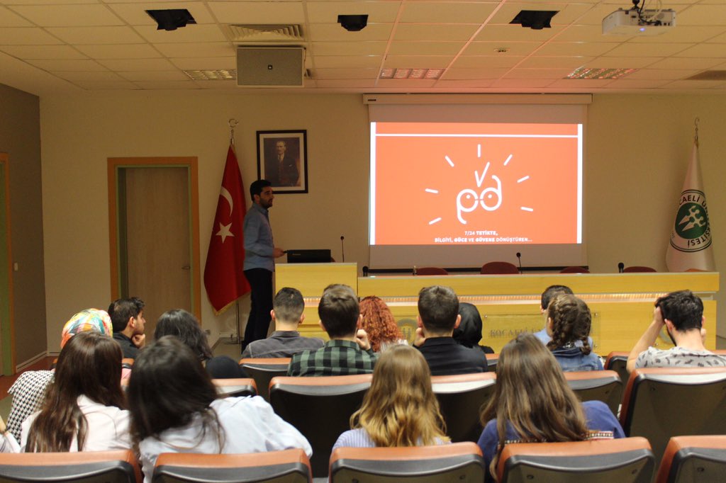 projedukkani's tweet image. Kocaeli Üniversitesi Endüstri Mühendisliği Kulübü öğrencileriyle gerçekleştirdiğimiz Dijital Strateji ve Sosyal Medya Eğitimi organizasyonunda emeği geçen ve katılan herkese çok teşekkür ederiz. 🙂
@kou_emk #SosyalMedya #DijitalStrateji #Kouemk #ProjeDükkanı #KocaeliÜniversitesi