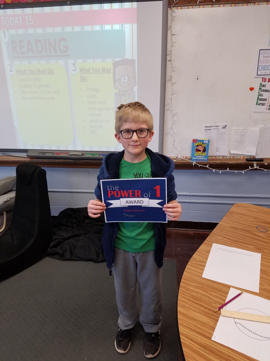 MissBrock25's tweet photo. I am beyond proud of my class; a few months ago my class had the idea of having the 'Power of 1' award passed around our class just like the teachers. The students took the initiative and made it happen. #KidPowerof1SPS #PVK8 @officialSPS  #Powerof1SPS @PViewSPS https://t.co/t8j8MSNmju